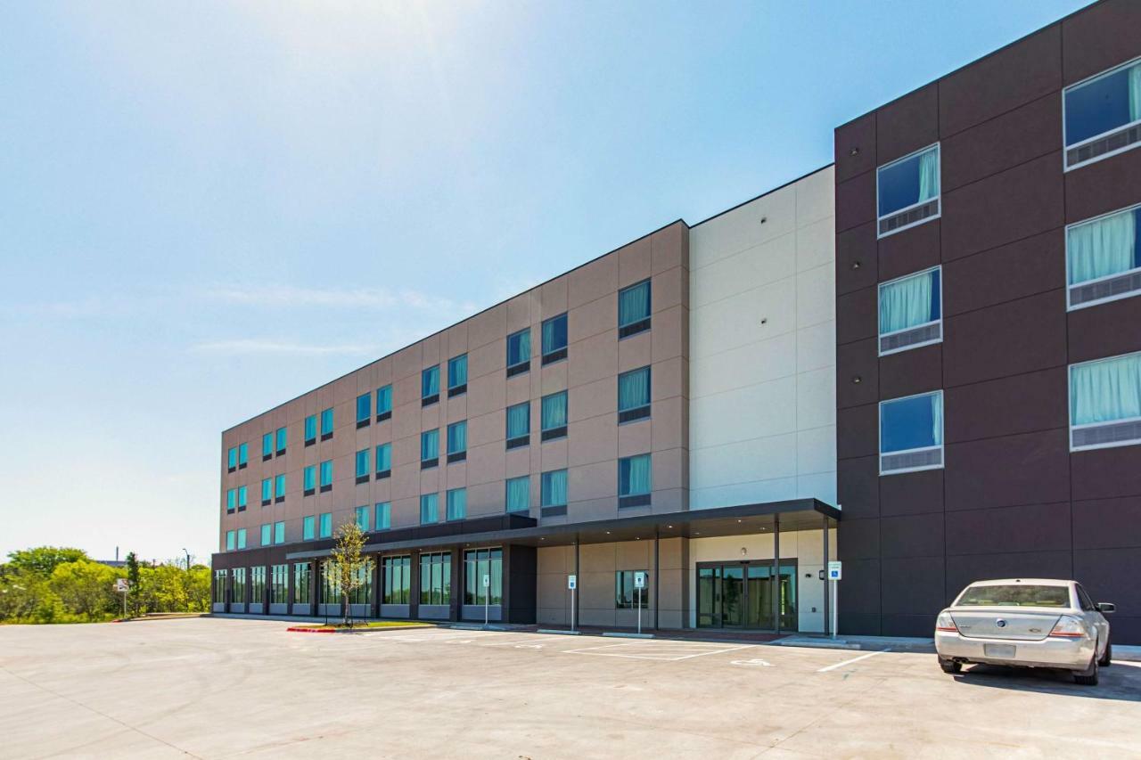 Motel 6 Austin Airport Kültér fotó